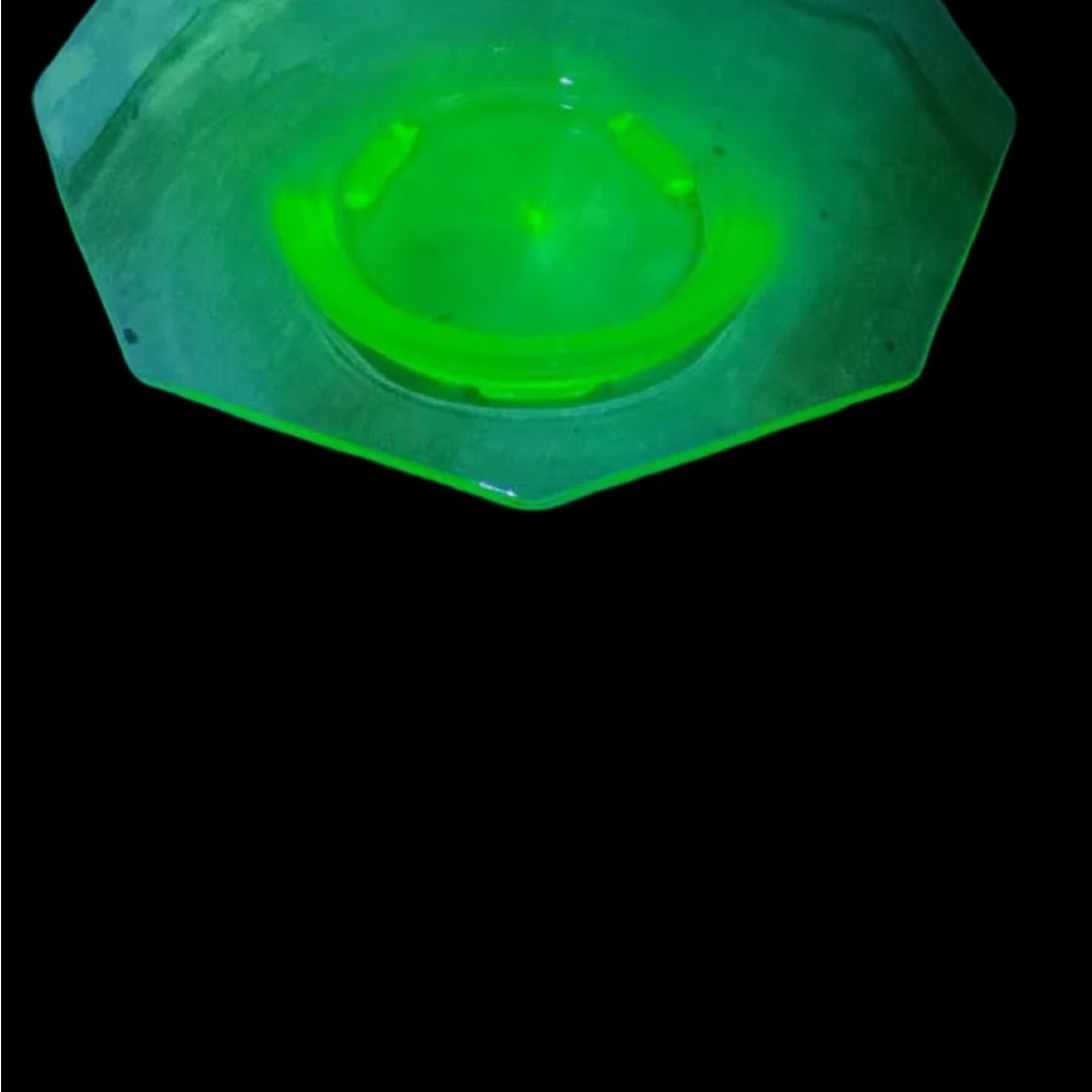 Art Deco Fostoria Uranium Glass Footed Console Bowl - Picture 9 of 9